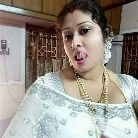 indian aunty porn video download|Free Indian Aunty Sex Porn Videos 